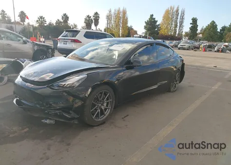 2020 Tesla Model 3 Standard Range Plus Rear-Wheel Drive/Standard Range Rear-Wheel Drive from USA, damaged, VIN 5YJ3E1EA2LF743206